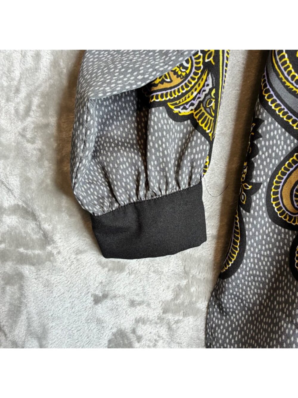 Bob Mackie Wearable Art Paisley Button-Up Shirt 2X Gray & Yellow Long Sleeve PET - Picture 8 of 11